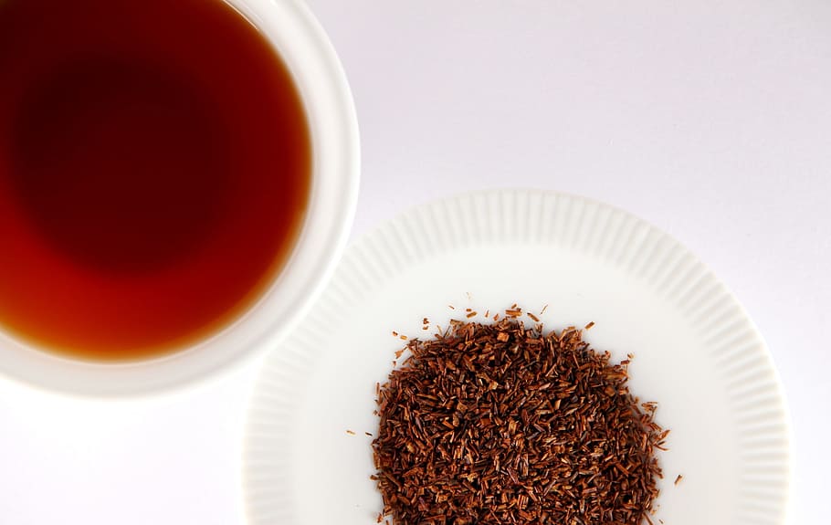 rooibos, tea, dry tea leaves, white dish, white background, from the top, food and drink, food, indoors, studio shot