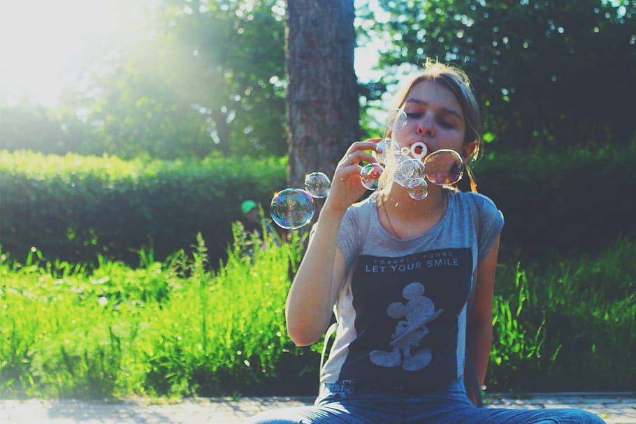 woman, playing, bubbles, soap bubbles, heat, friend, outdoors, summer, bubble Wand, nature