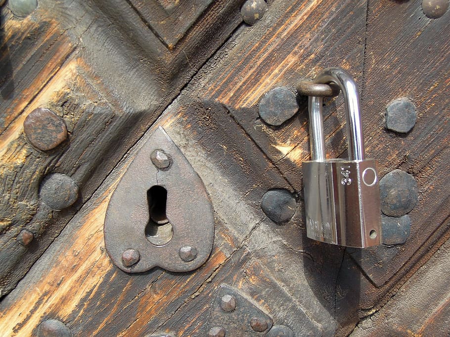 Castle, Keyhole, Heart, Key, Door, vintage door, wood texture, old, entrance, metal