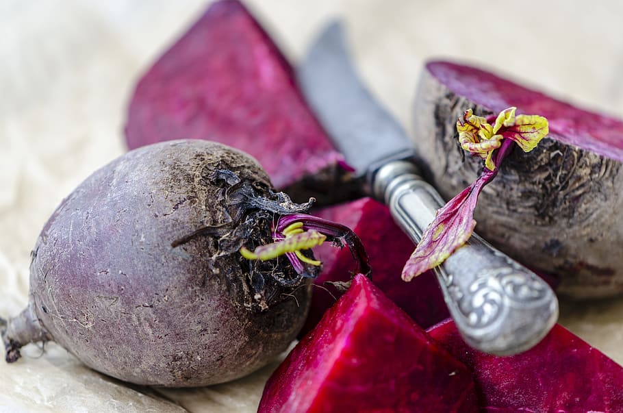 shallow, focus photography, gray, knife, beetroot, vaihannes, vegetables, beet, root vegetable, red