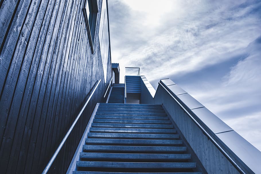 пустая лестница, лестница, на открытом воздухе, успех, путь, высокий, рост, шаги, восхождение, подъем