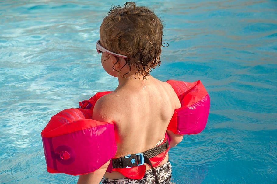 child, swimming pool, buoy, swim, swimming, sunglasses, water, one person, childhood, rear view