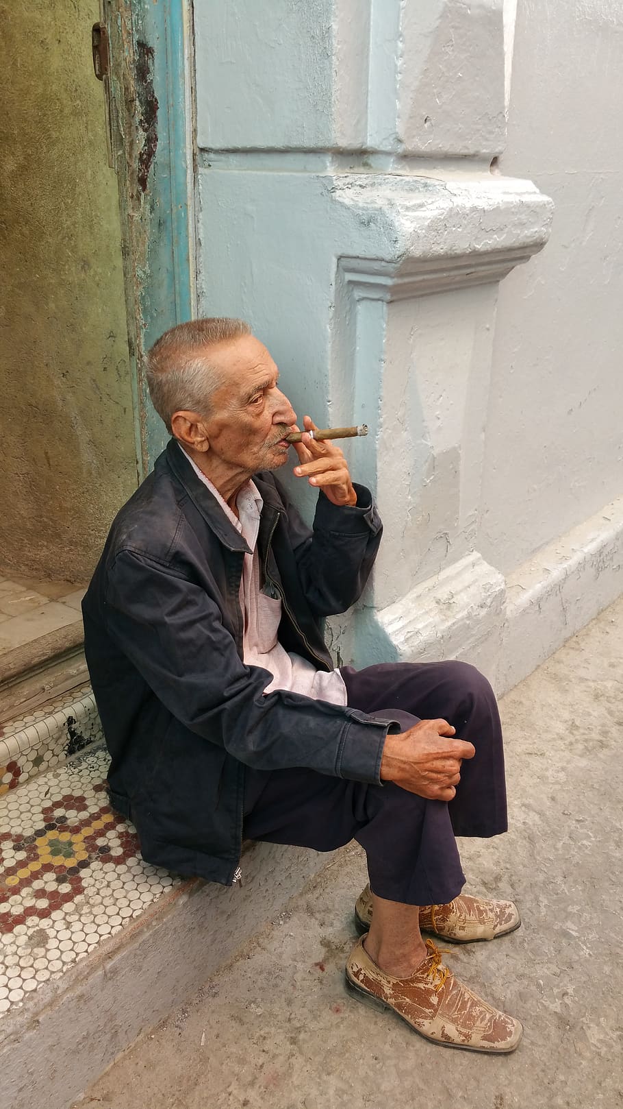 cuba, smoking, old, havana, cigar, vintage, aged, person, one person, real people
