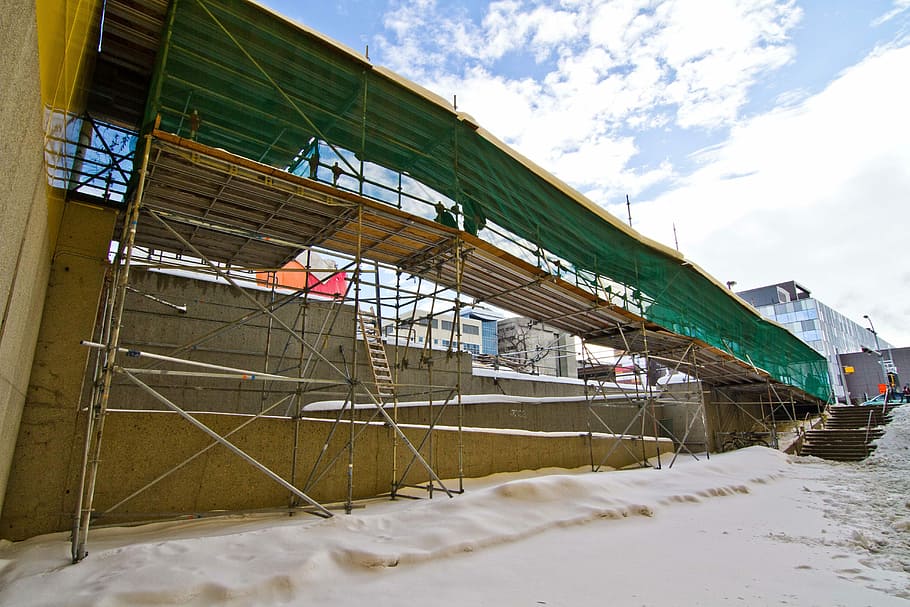Scaffold, Plywood, Hoarding, construction, scaffolding, platform, walkway, winter, snow, cold temperature