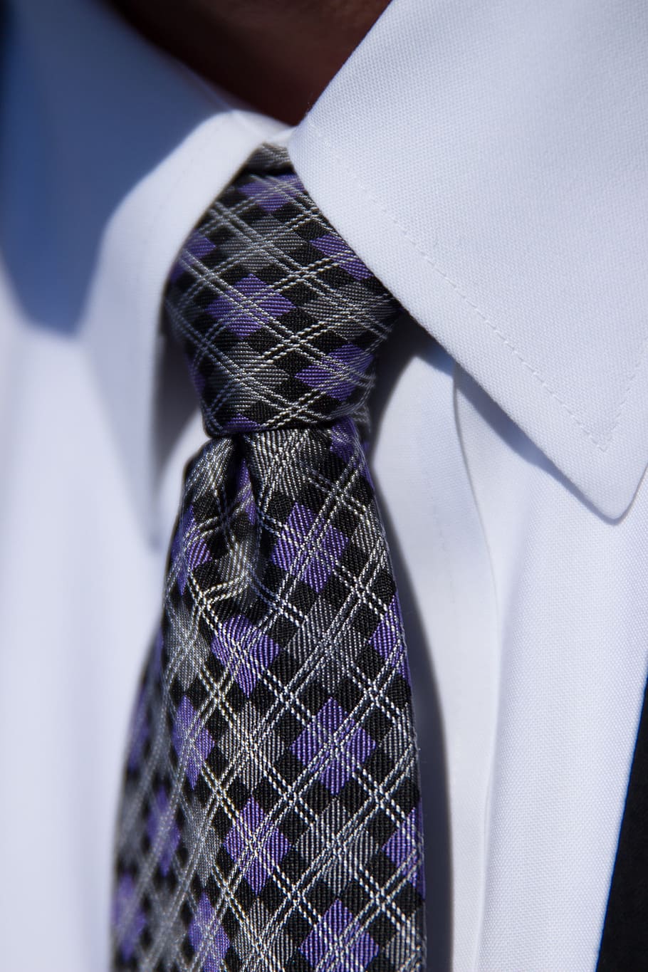 fotografía de primer plano, multicolor, corbata argyle, corbata, traje, negocios, moda, camisa, hombres, guapo
