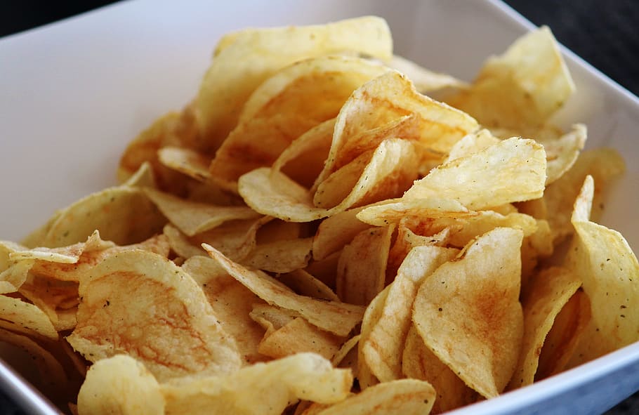 potato chips, white, ceramic, bowl, chips, shell, salty, delicious, crispy, eat