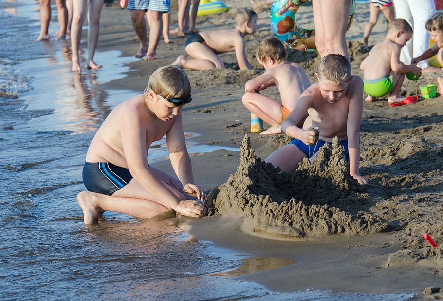 kids, beach, game, sand, sandy beach, river, summer, wave, friends, sand castle