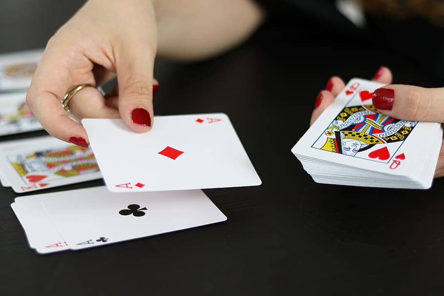 poker, card game, casino, gambling, play, cards, playing cards, win, profit, skat