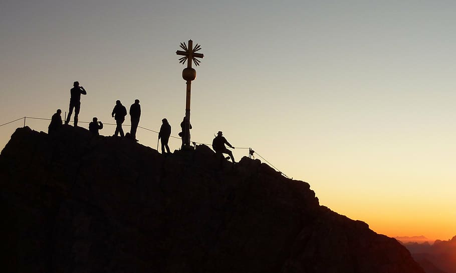 silhouette, group, people, hill, golden, hour, zugspitze, mountaineer, sunrise, shadow play