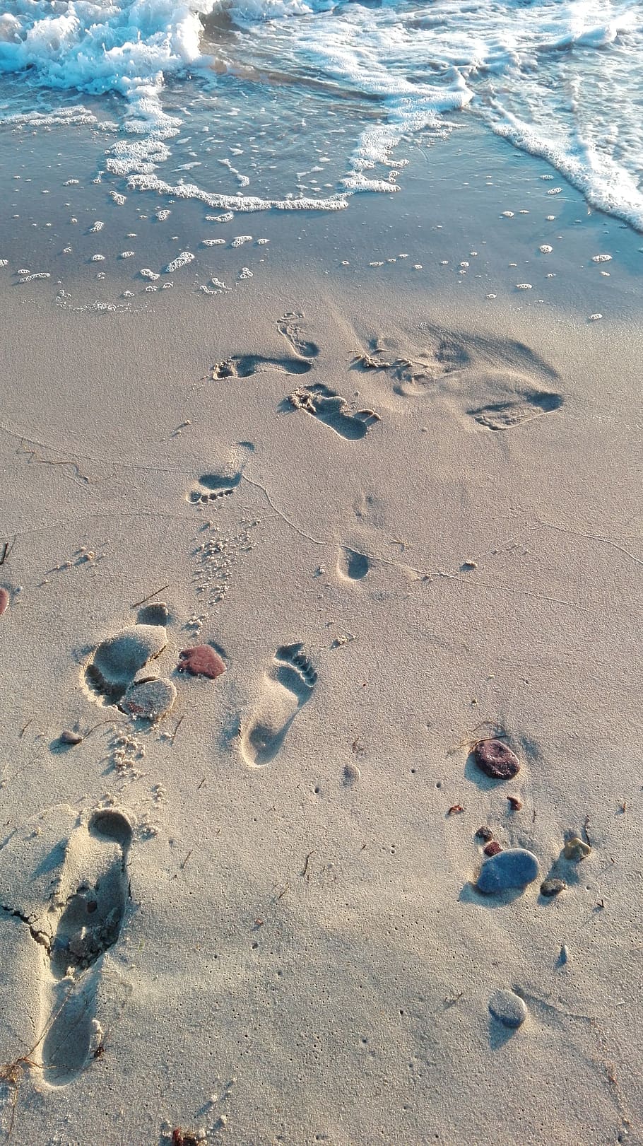 beach, traces, sea, footprints, sand beach, footprint, trace, barefoot, land, sand