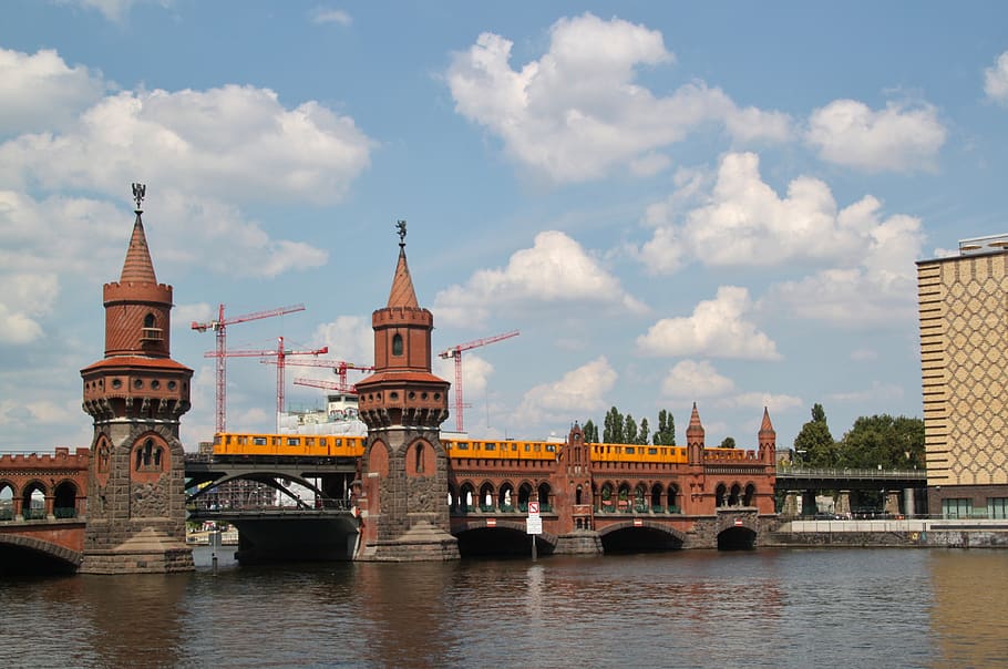 jembatan, oberbaumbrücke, sungai, Arsitektur, kota, bangunan, Monumen, pelestarian sejarah, s bahn, jembatan s bahn