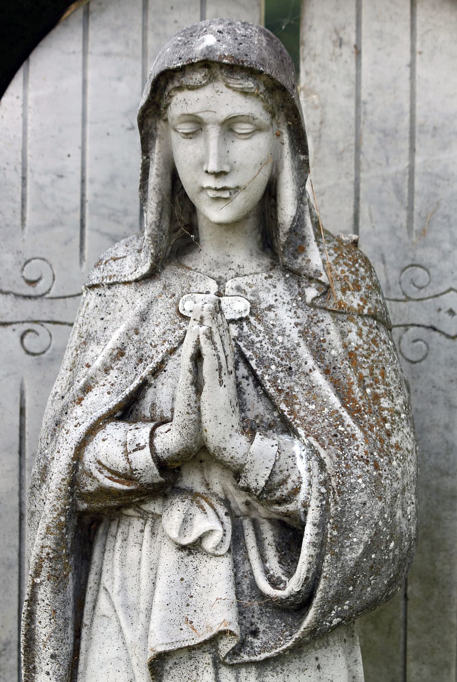 stone, statue, woman, cemetery, madonna, graveyard, praying, pray, religion, female