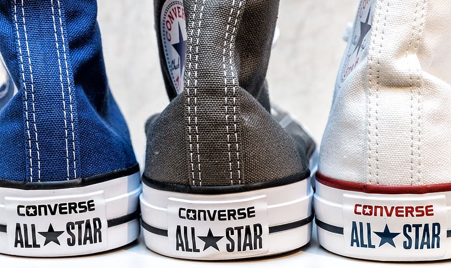 three, unpaired, converse, star sneakers, Sneakers, Converse All Star, all star, sports shoes, shoes, human leg