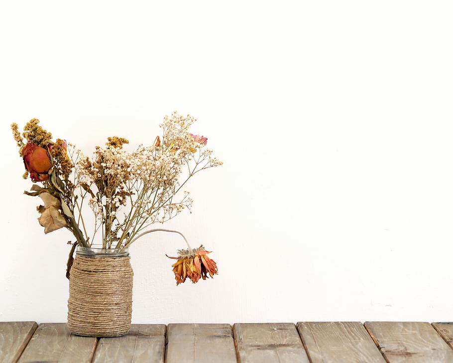 mock up, outstretched, table, decoration, desk, instagram, vase, flowers, wildflowers, bouquet of flowers