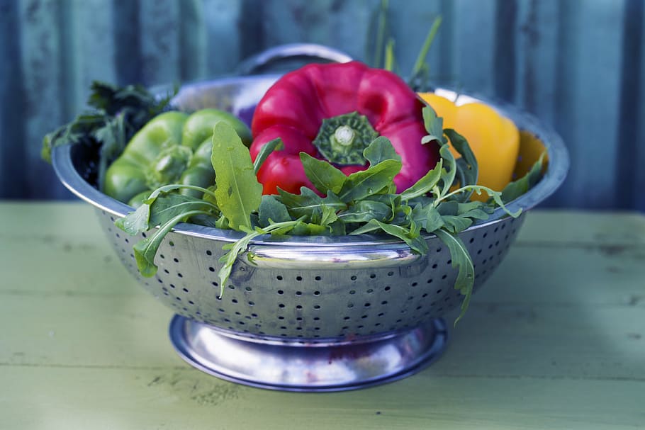 peppers, colander, vegetables, food, food and drink, freshness, vegetable, healthy eating, wellbeing, table
