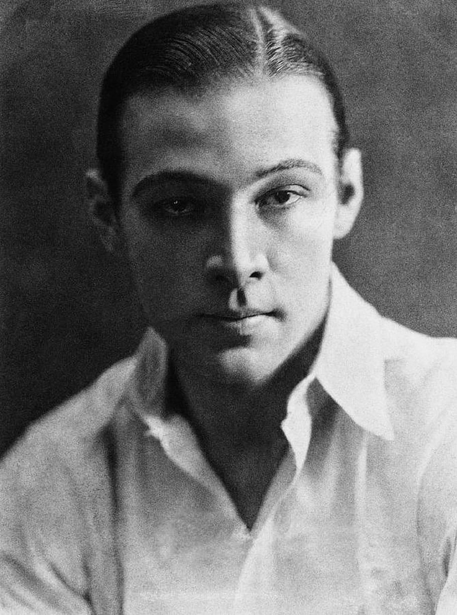 Rudolph Valentino Handsome Hollywood Actor Dancer Silent Film Star Slicked  Back Hair Dressed in Elegant Suit Photograph 1920 - Etsy