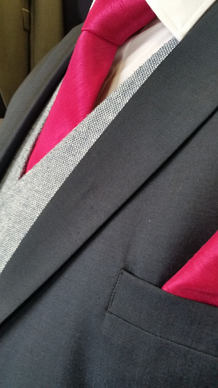 Details, Man, Businessman, Style, elegance, male, suit, raspberry, fashionable, clothing