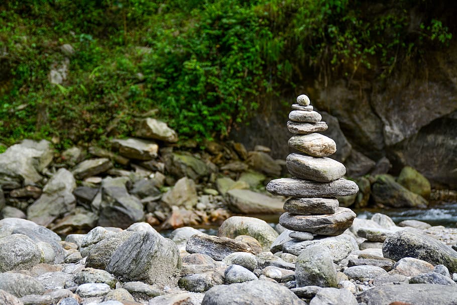 equilibrado, piedra, río, roca, meditación, agua, lago, verde, hojas, equilibrio
