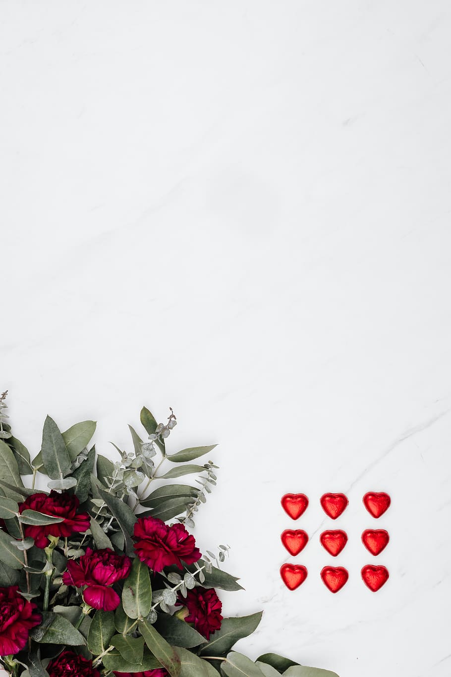 bouquet, flat, valentine, valentines, red, white, hearts, marble, flat lay, copy space