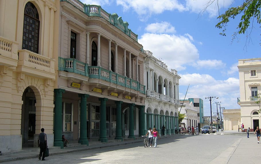 street, santa clara, Buildings, in the street, Santa Clara, Cuba, Cuba, photos, public domain, architecture, urban Scene