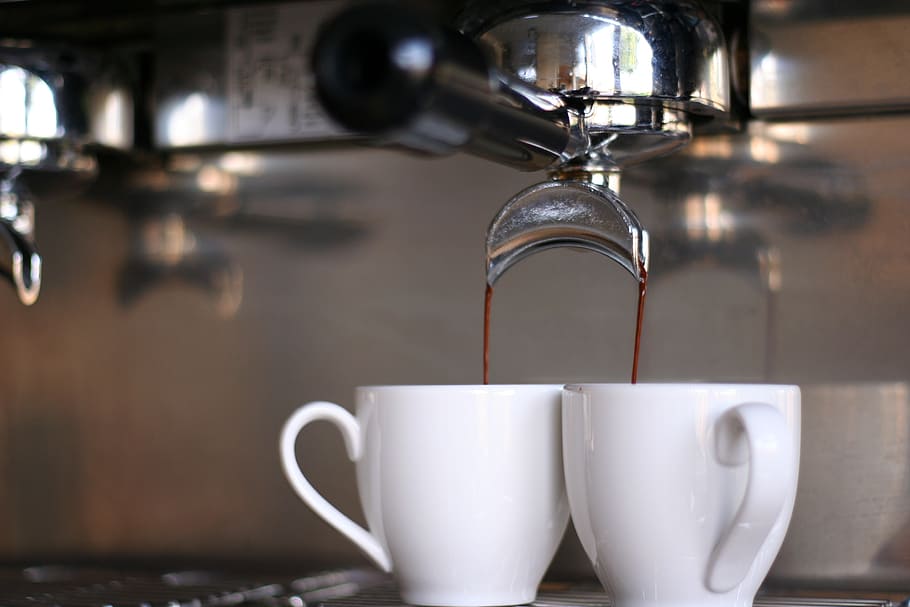 kopi, disalurkan, abu-abu, mesin kopi, ke arah, dua, putih, keramik, cangkir, selektif
