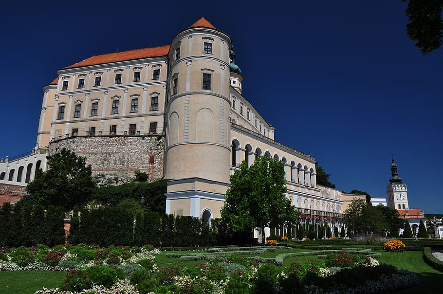 castle, the palace, czech republic, mikulov, monument, history, tourism, building exterior, architecture, built structure