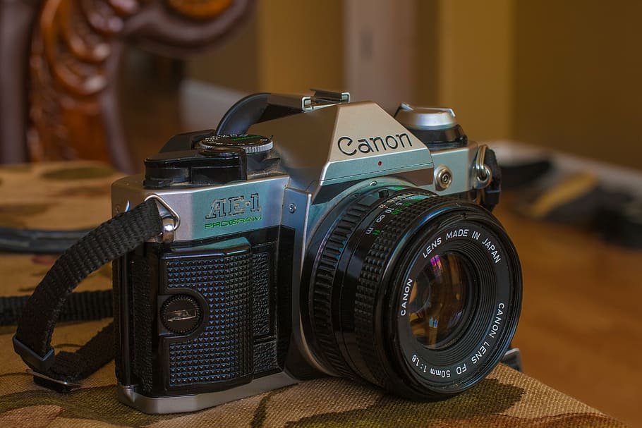 camera, old, bokeh, film, 50mm, film camera, indoors, close-up, technology, day
