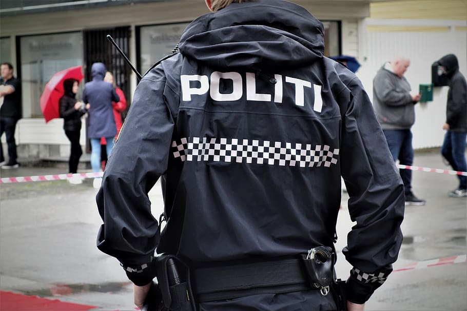 the police, authorities, custody, the authority, arrest, men, norway, law, police force, government