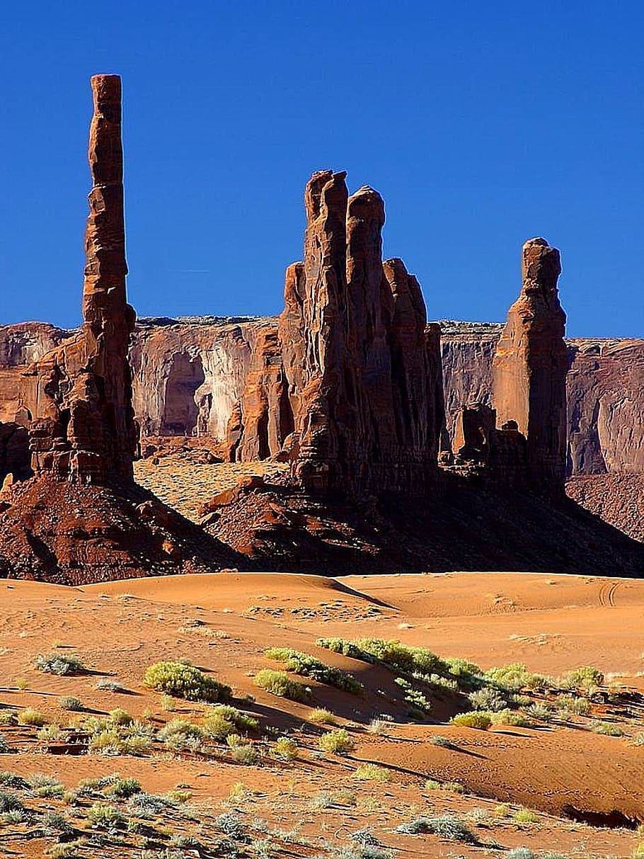 valley, monument, pole, totem, formations, rock, landscapes, nature, rock - object, rock formation