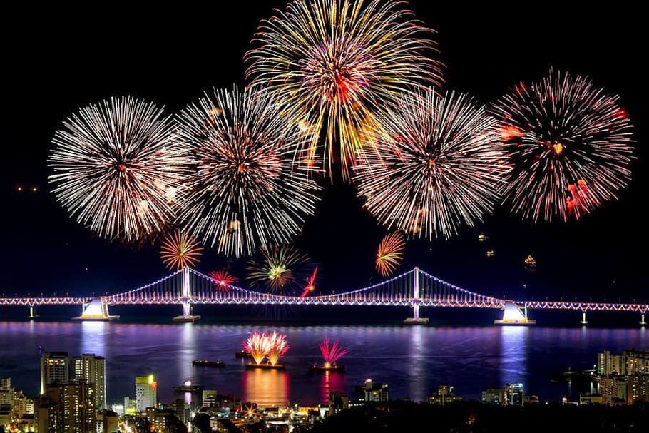 tampilan kembang api, kembang api, malam, korea selatan, pesta tahun baru korea, selamat datang tahun baru, keindahan, diterangi, struktur yang dibangun, air