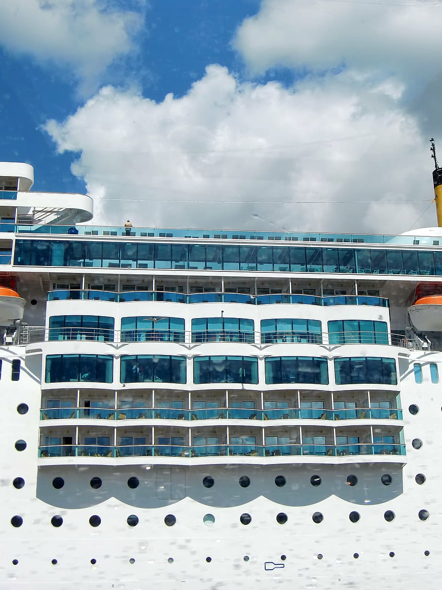 ship, cruise, shipping, holiday, cruiser, sea, deck, travel, ozeanriese, balcony