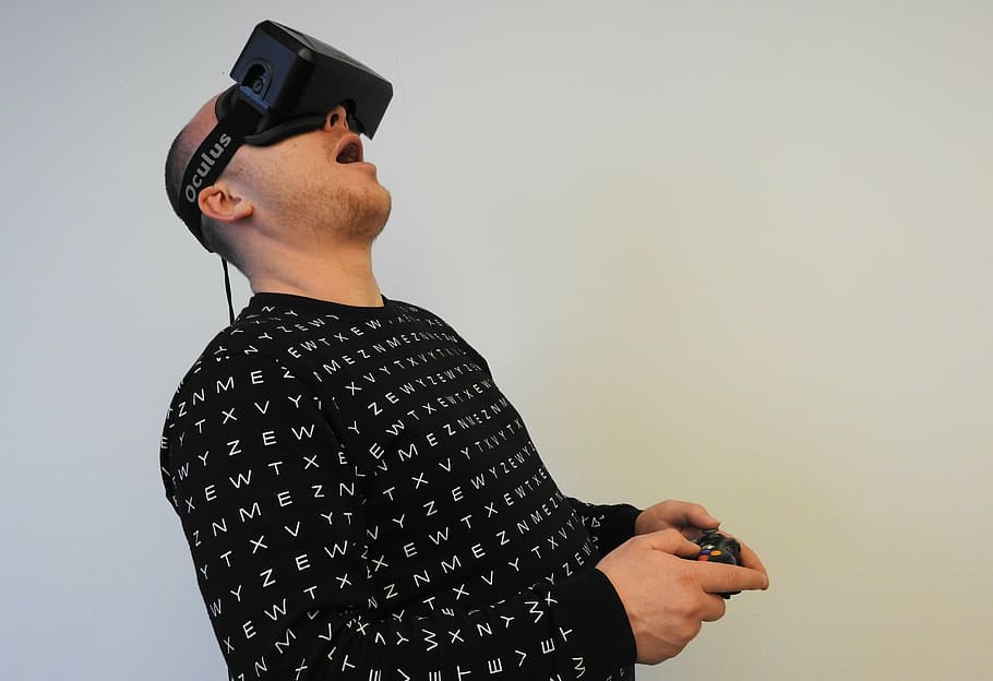 man playing vr, man, vr, virtual reality, technology, virtual, reality, device, headset, entertainment