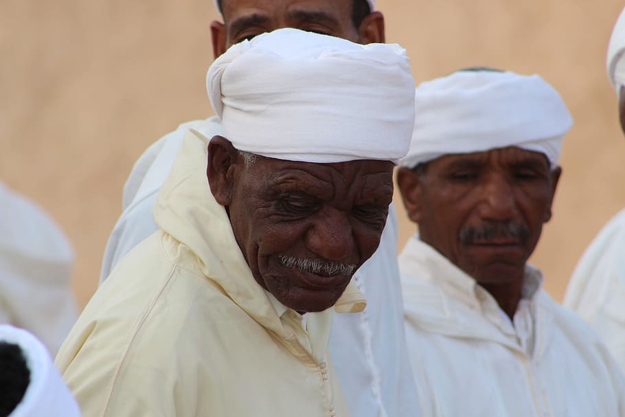 nomad, berber, maroko, senior dewasa, pria, agama, dewasa, pakaian tradisional, pria senior, kepercayaan