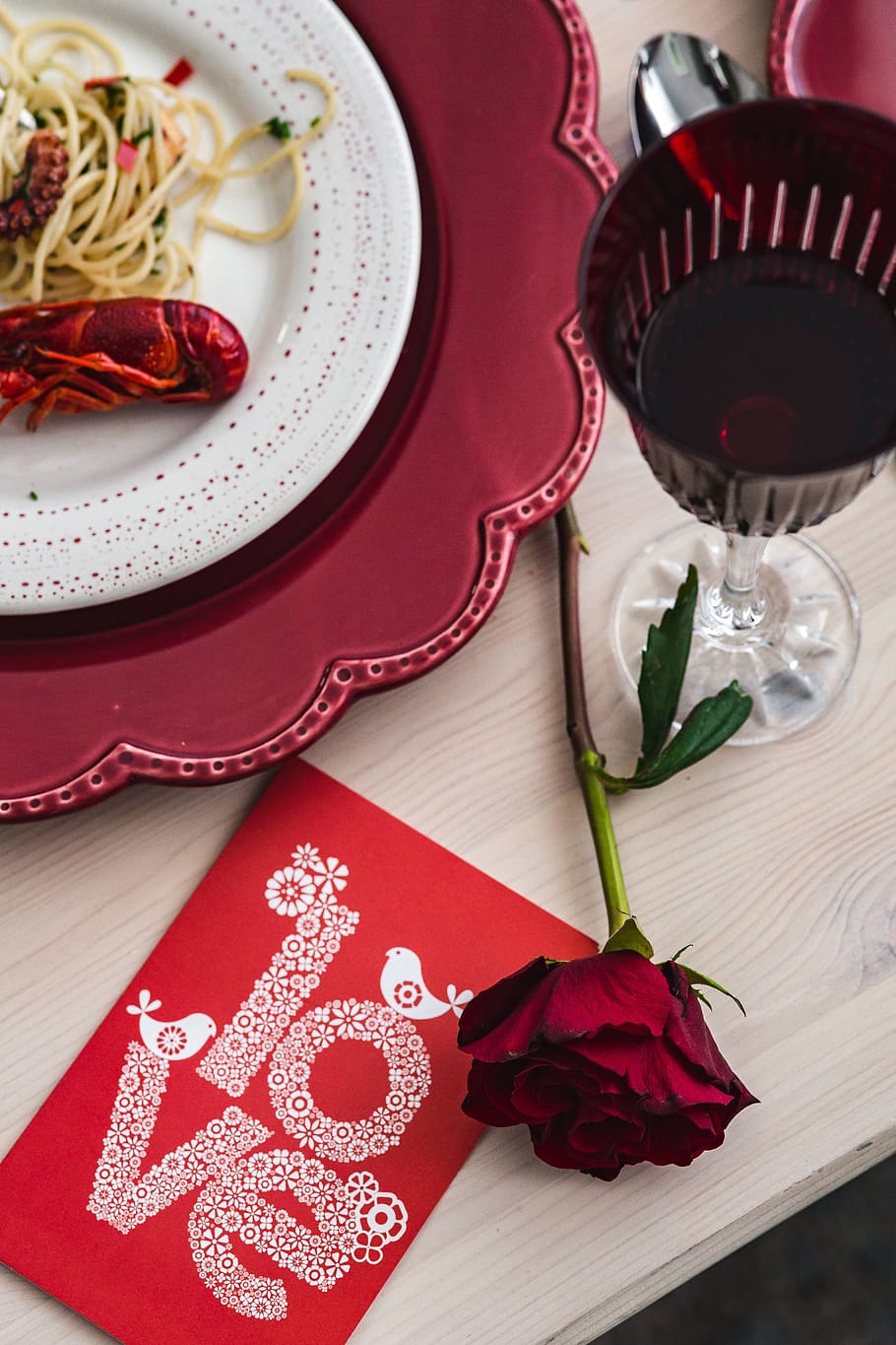 table, dinner, elegant, seafood, pasta, crayfish, octopus, Fancy, red, wine