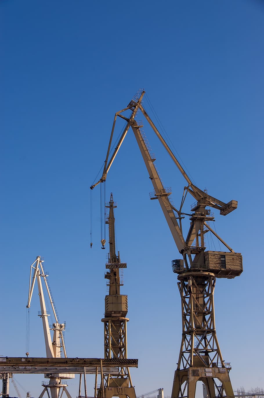 white, metal towers, clear, blue, sky, daytime, baltic, build, construction, crane