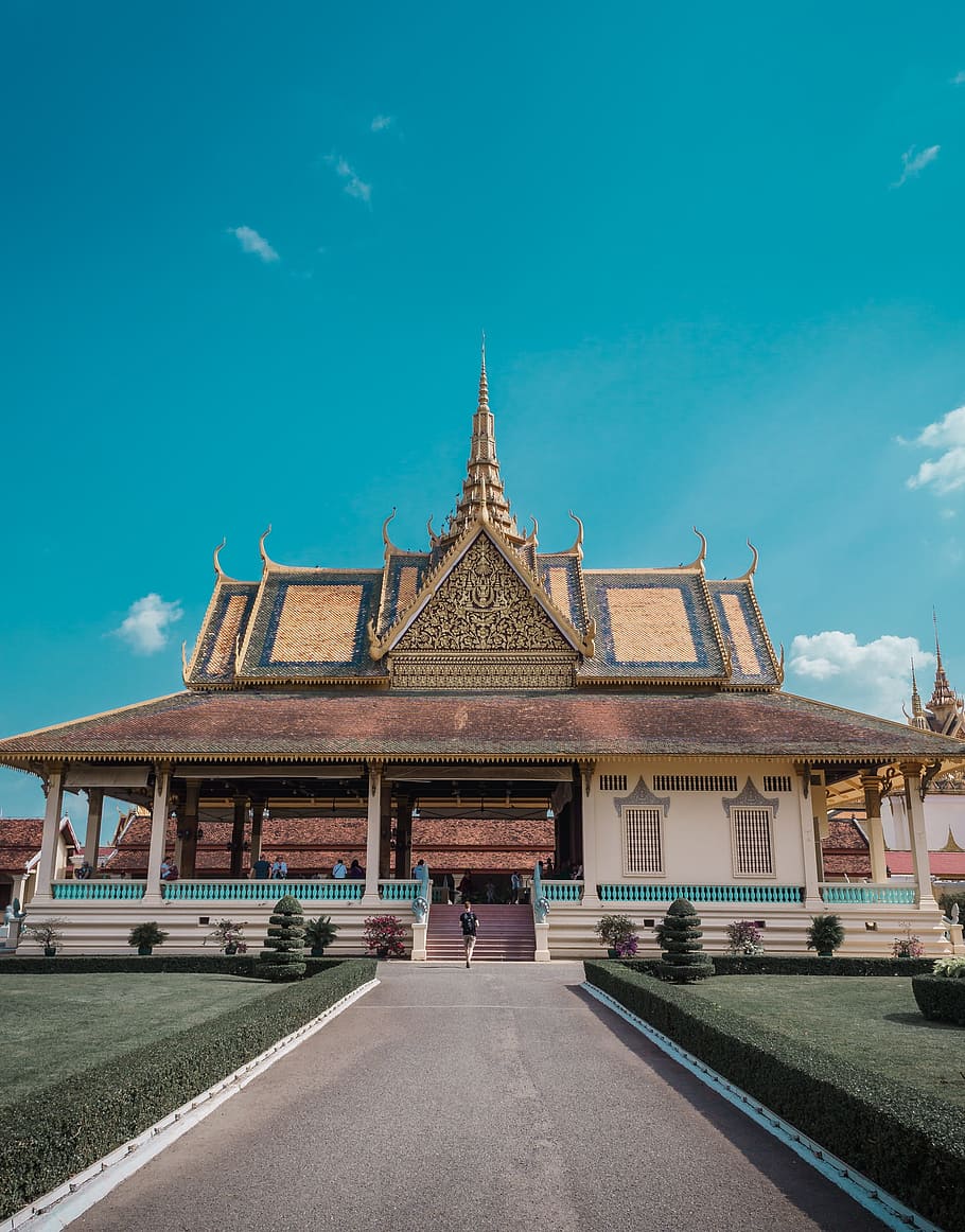 Cambodia, Phnom Penh, Palace, Road, phnom penh royal palace, building, gold, lawn, asia, buddhism