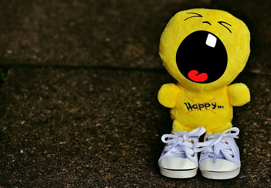 juguete de peluche amarillo, smiley, malvado, rugido, grito, zapatillas de deporte, divertido, emoticon, emoción, amarillo