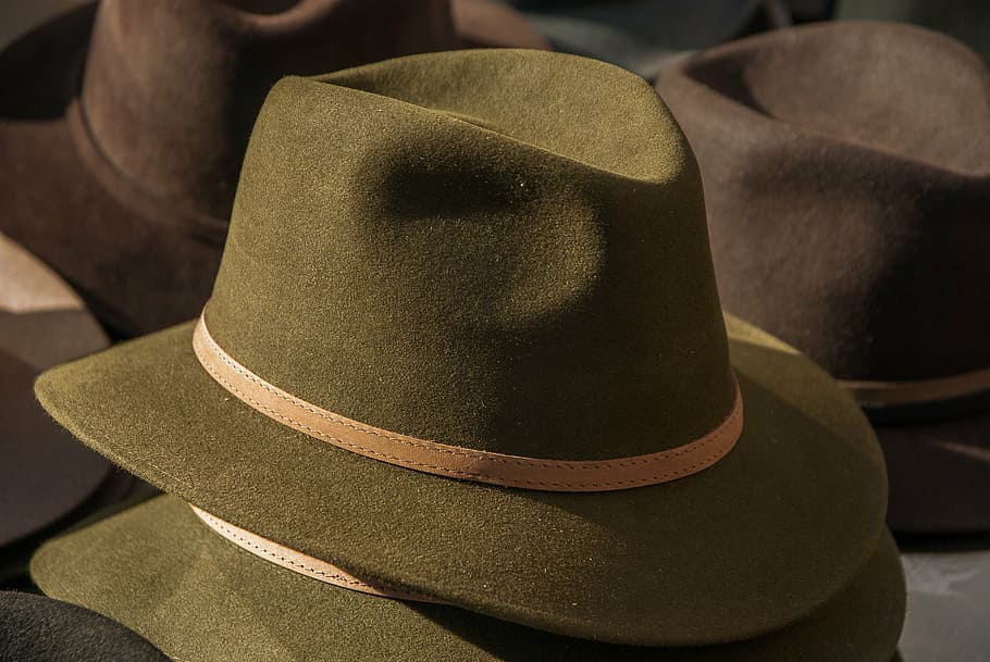 brown fedora hats, hat, felt, men's clothing, close-up, indoors, day, clothing, single object, gray