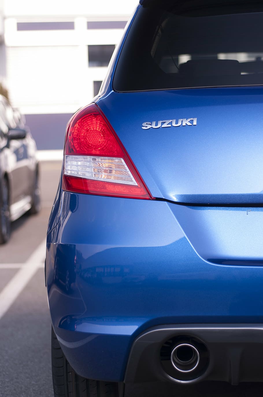 blue suzuki car, rear, auto, suzuki, vehicle, lights, blue, brake lights, rear window, exhaust