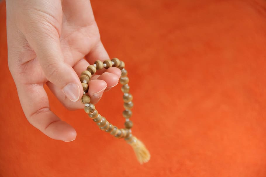 person, holding, brown, prayer beads, Japa, Mala, Hope, Faith, Believe, japa, mala, hope