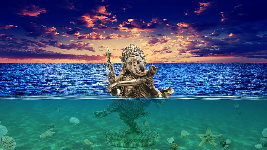 ganesh, underwater, photoshop, sea images, a line between under, and out of the water, ocean images, pearls, photo manipulations, photo manipulation ideas