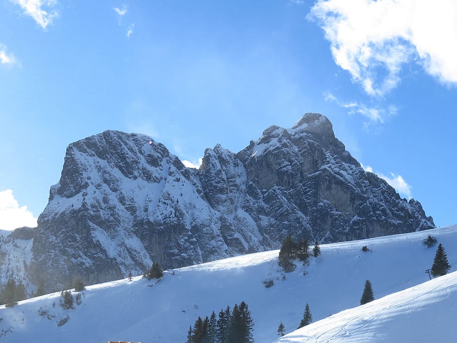 Montaña, nieve, muro norte, aggentstein, aggenstein cara norte, invierno, blanco, cielo, nubes, soleado