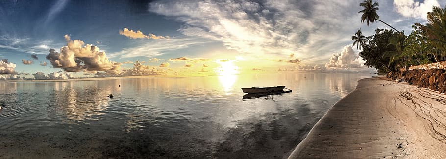 man, eyeview, rowboat, beach, cloudy, skies, daytime, moorea, polynesia, french polynesia