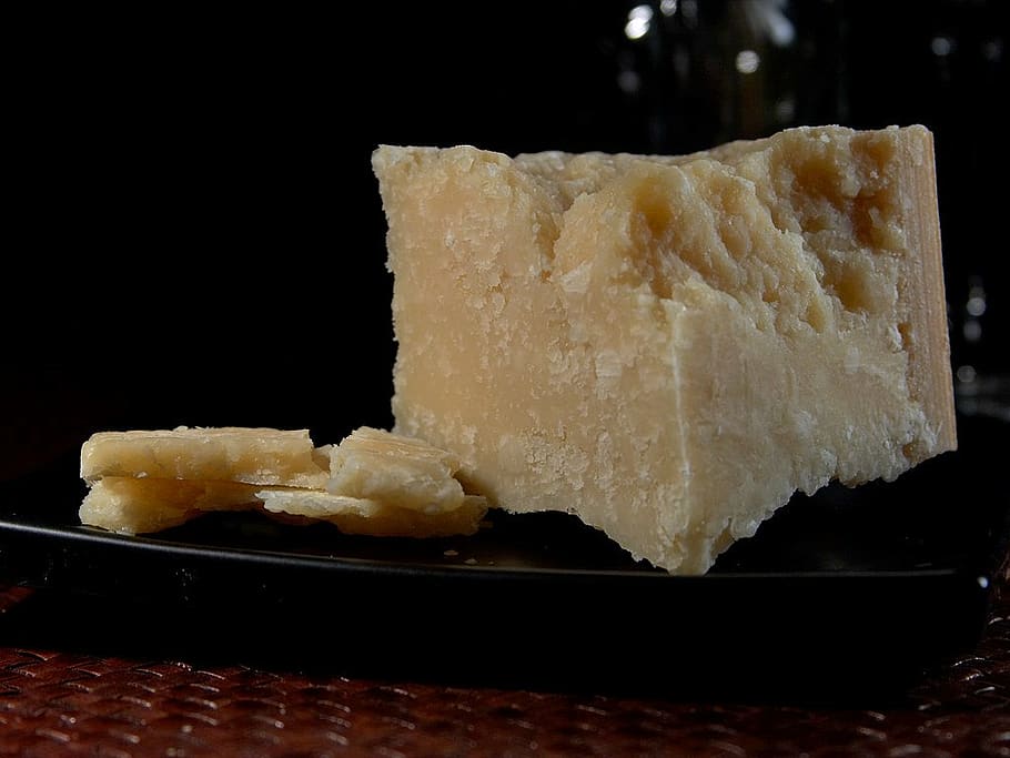 parmesan, cheese, milk product, food, ingredient, eat, snack, delicious, fat, albuminous