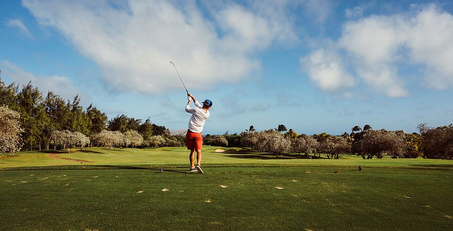 man, swinging, golf club, clouds, golf, golf course, golfer, hobby, outdoors, playing