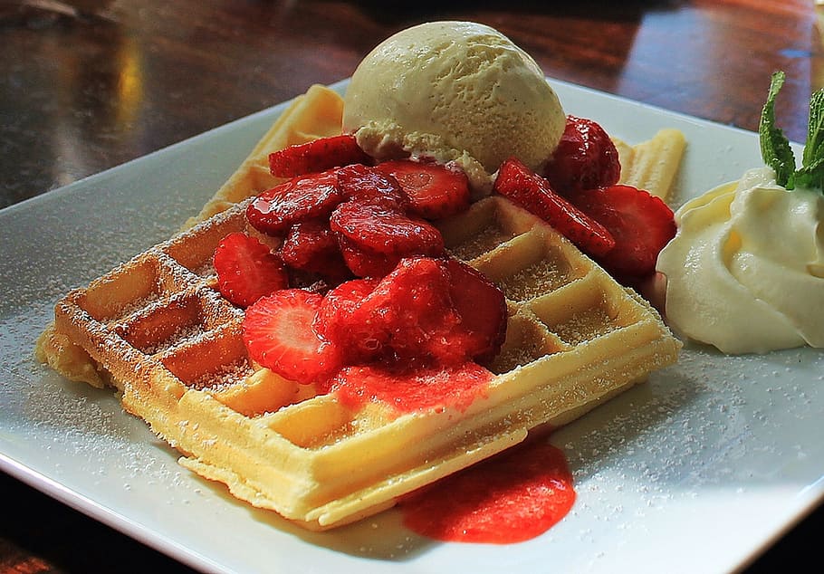 waffle, strawberry, ice cream, strawberries, cream, ice, dessert, sweet dish, delicious, benefit from