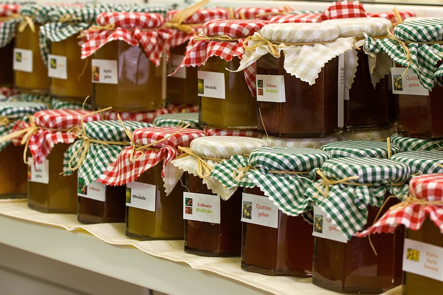 clear, glass jars, lids, jam, spread, jam jars, jelly, quince jelly, homemade, fruit spread