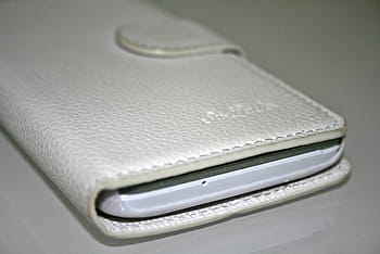 handytasche-purse-case-white-royalty-free-thumbnail.jpg