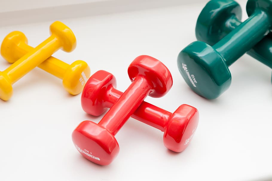 three, pairs, assorted-color fixed-weight dumbbells, dumbbells, color, red, colorful, yellow, green, physiotherapy - Pxfuel