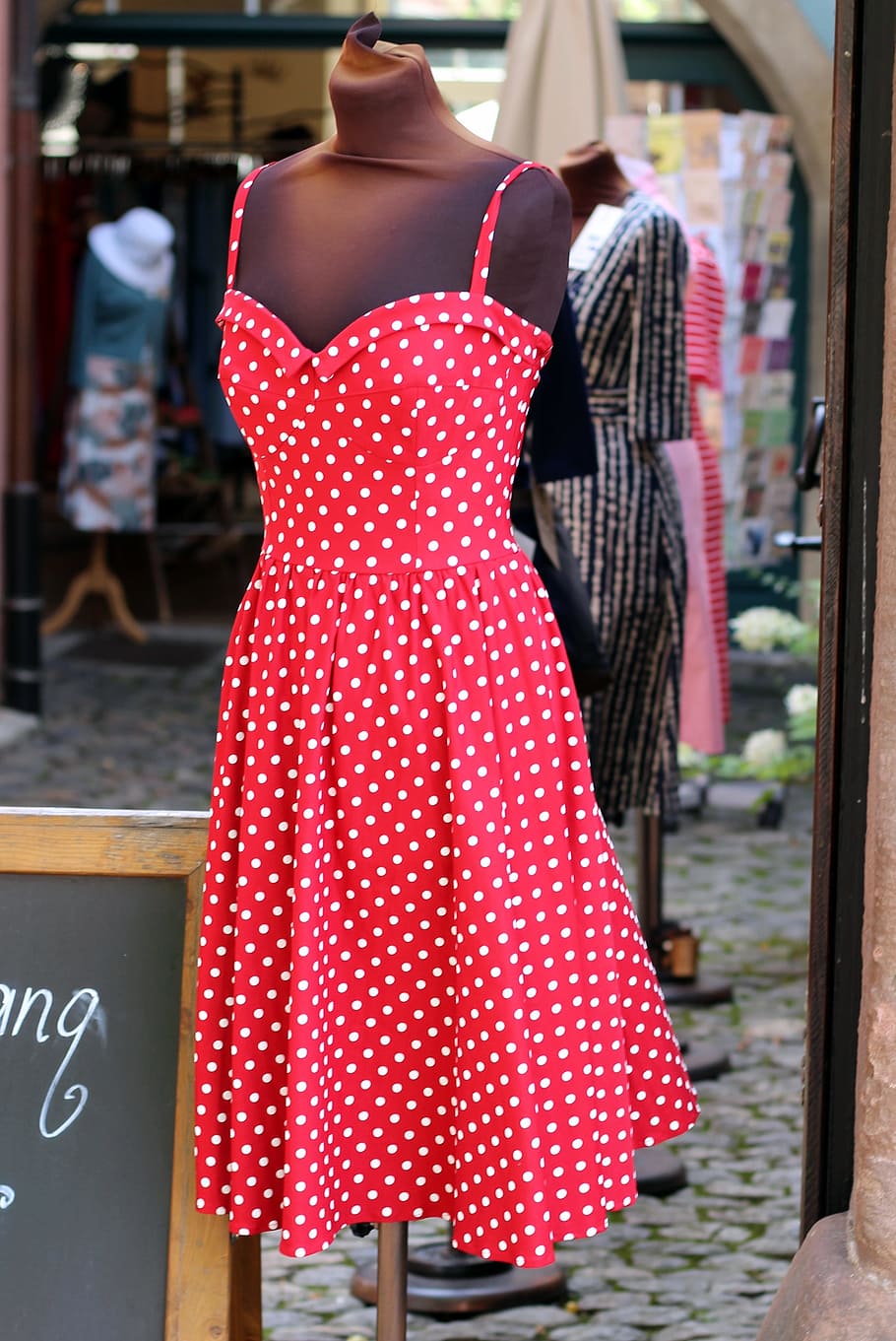 dress, red, with points, stand, suspended, red with white dots, music, business, summer dress, clothing